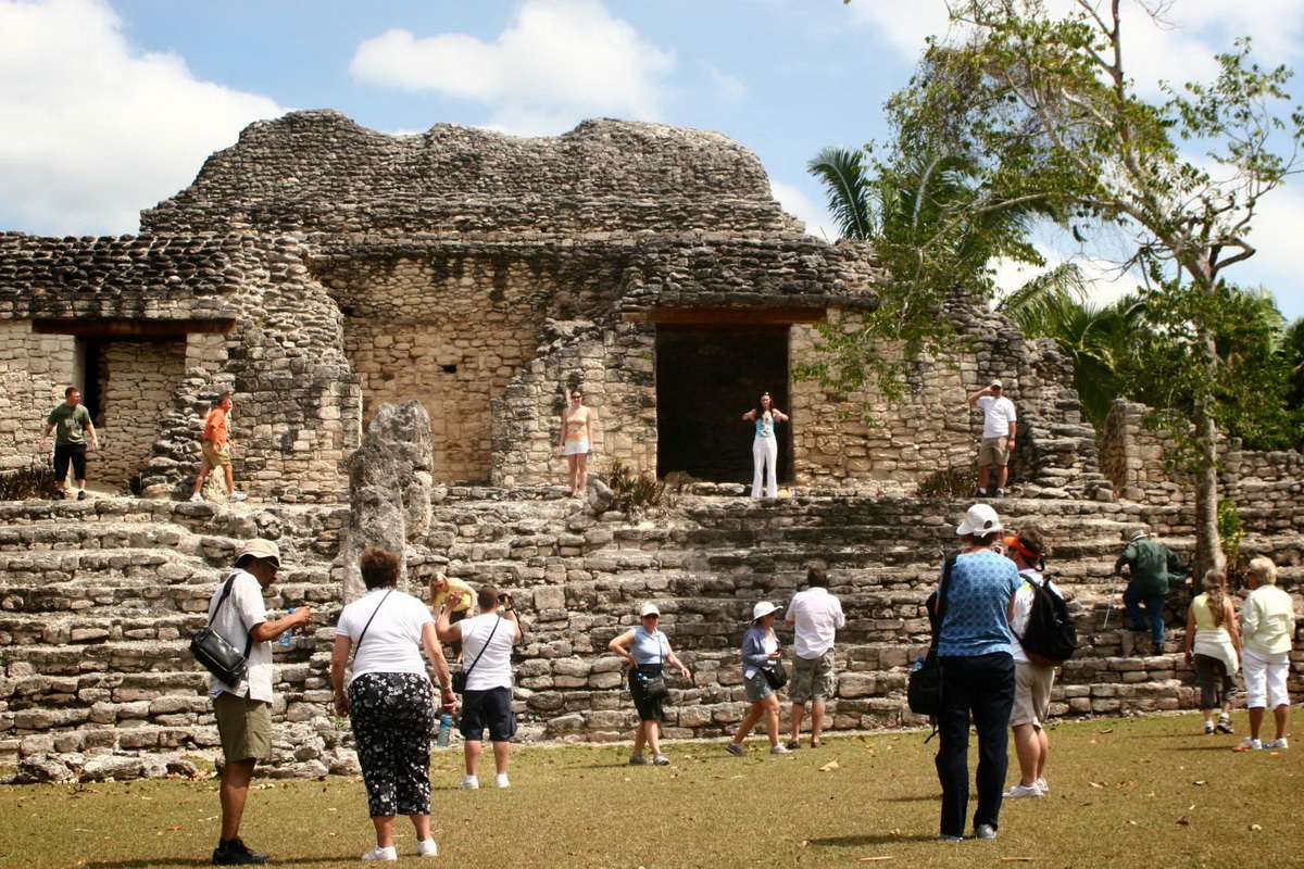 kohunlich-mayan-ruins-4