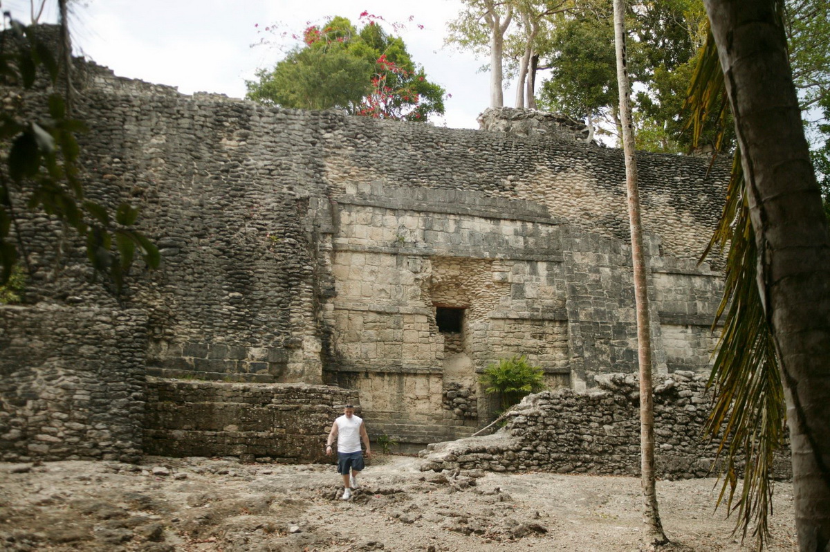 kohunlich-mayan-ruins-5