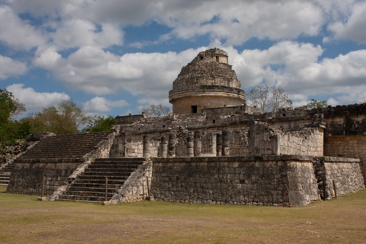 chichen-itza-mayan-ruins-yucatan-4