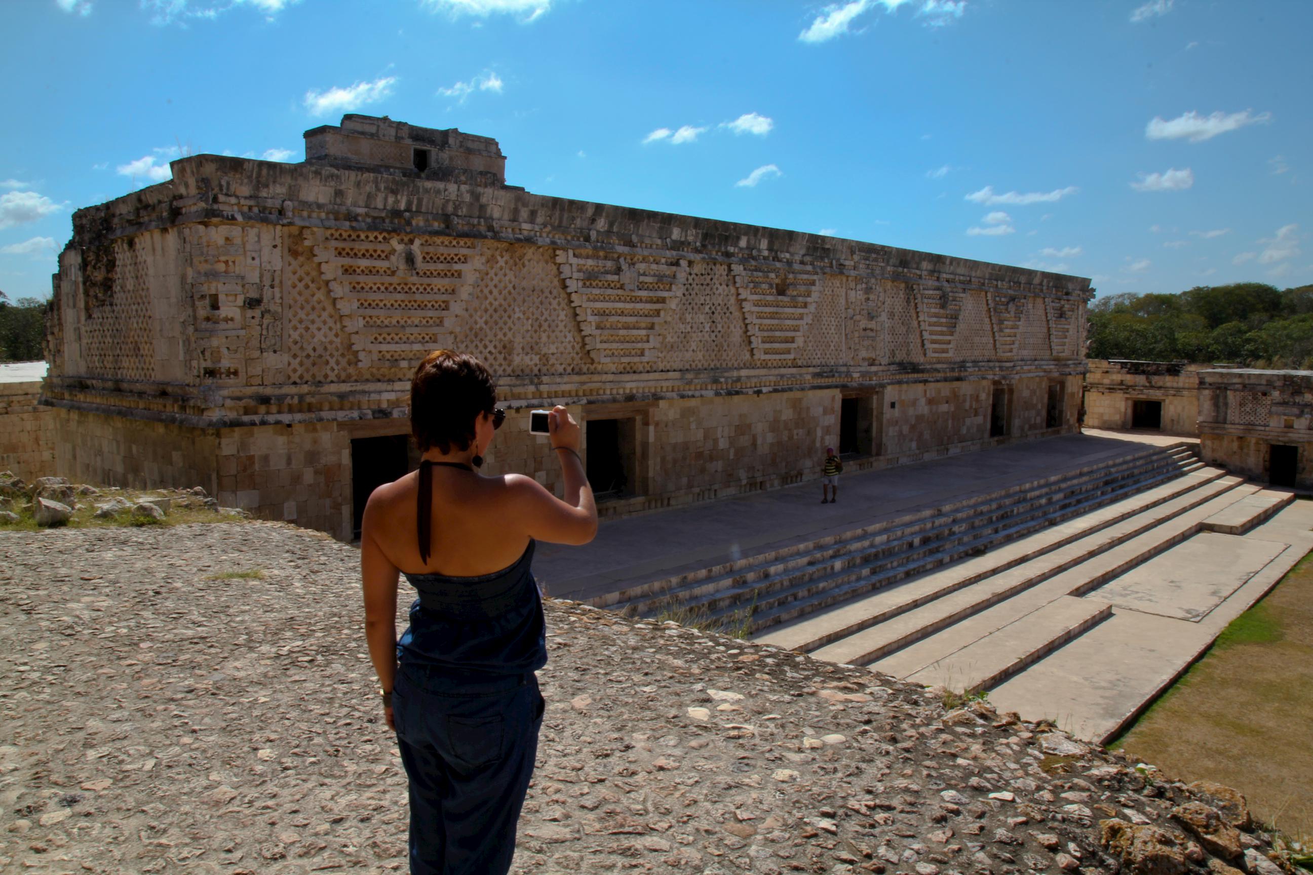 uxmal-mayan-ruins-3